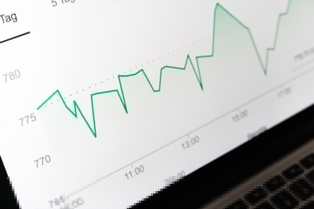 Client-Side vs Server-Side Headerbidding Auction Picture showing a chart that represents a real time header bidding auction